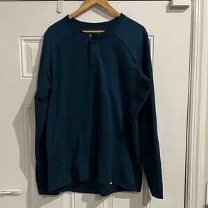 Men's Long-Sleeve Henley Shirt in Deep Teal